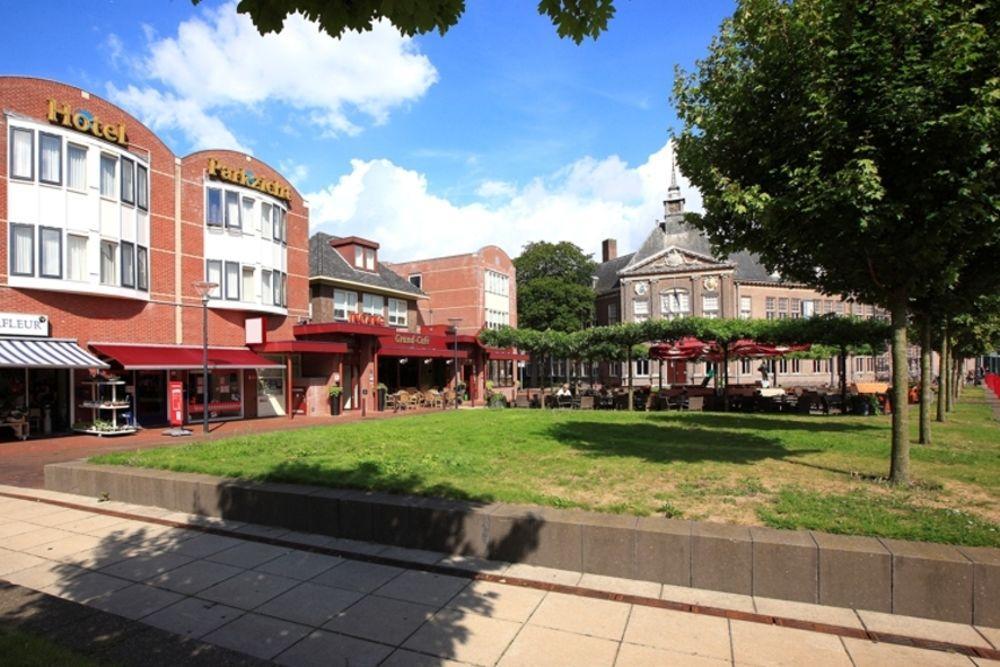 Hotel Parkzicht Veendam Exteriör bild