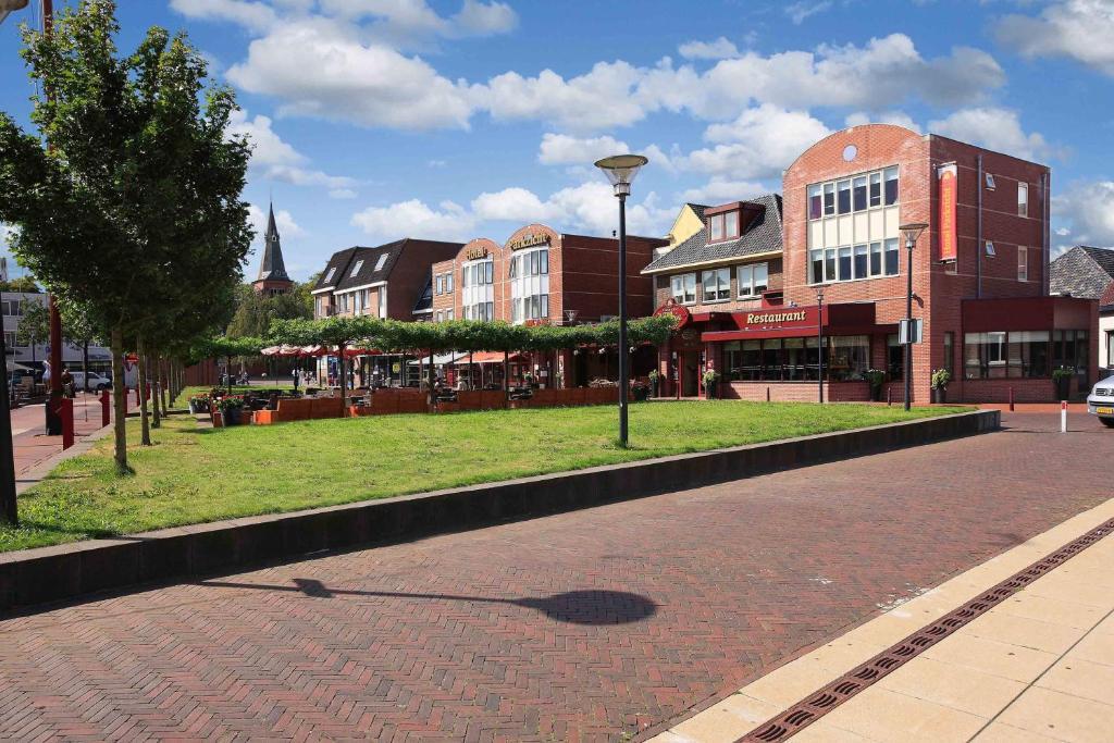 Hotel Parkzicht Veendam Exteriör bild